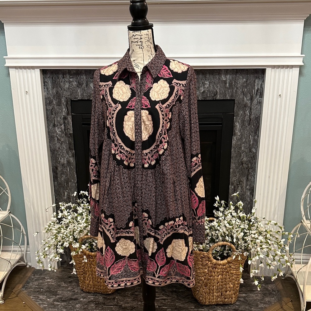Chic Floral Long Sleeve Dress with Pink and Cream